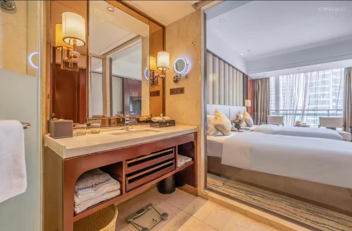 Kangda Howard Johnson Hotel Qingdao Xianlang Exteriör bild